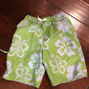 2T Wes and Willy boys swim trunks.